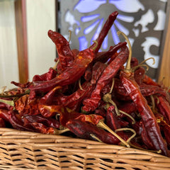 Buy Kashmiri Red Chillies (Lal Mirch) – Mild Heat, Rich Color & Authentic Flavor